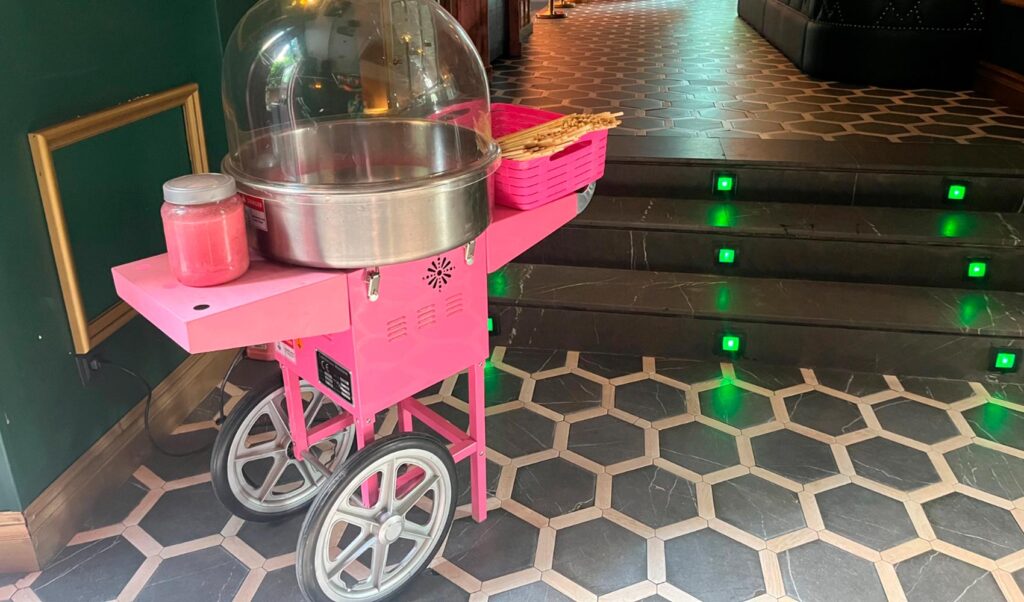Alquiler de Carritos para Eventos Alquiler de Carritos para Eventos